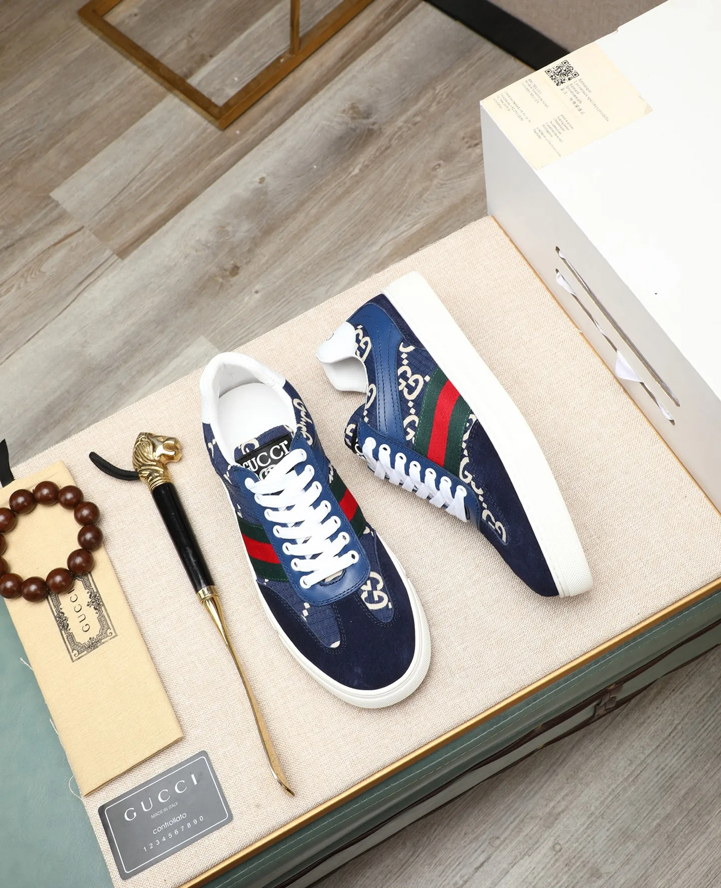Men's men's shoes 💰440 GUCCI🔍🔍The latest model is on sale at the same time at the counter. Original calfskin imported from Italy, genuine leather lining, (high-end, noble, and classy) with exquisite workmanship. Sole: Original sole provided by the original factory, ⚠Exclusive double-layer movable molded sole super comfortable⚠, real shot 🎬The real thing is better🔍🔍"High quality·Follow the order" Code number 38-44